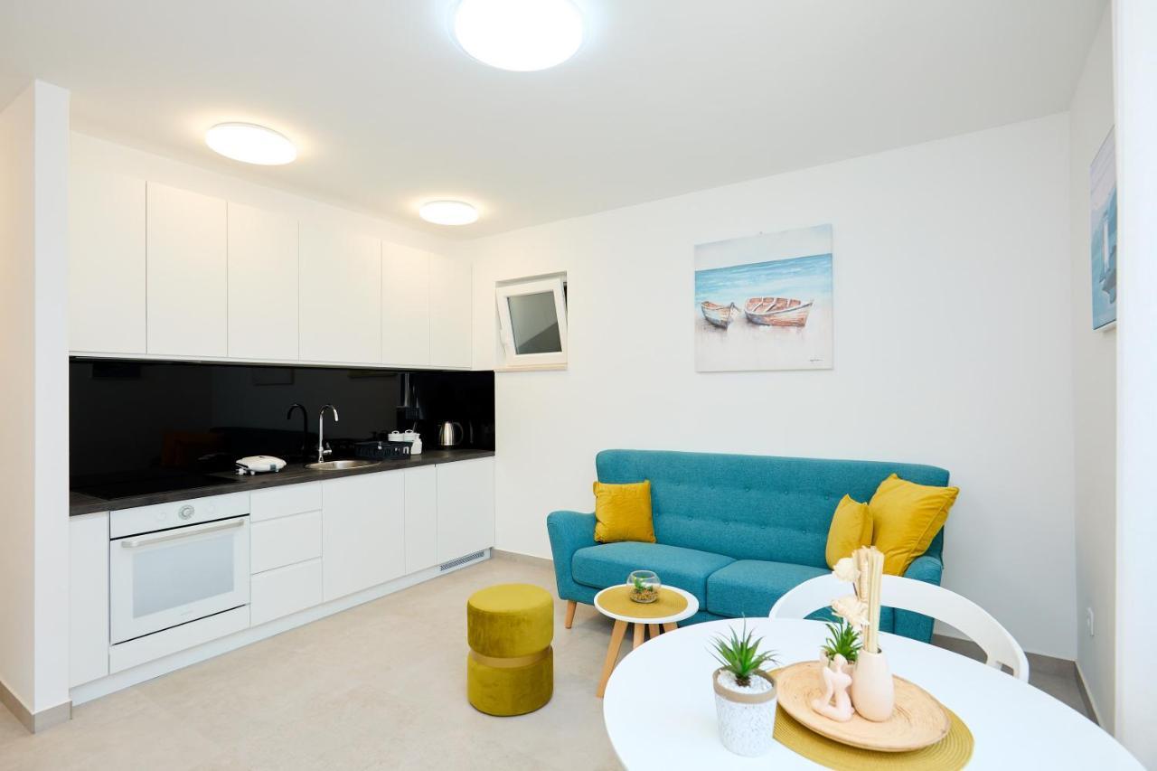 Green Lantern Apartments Okuklje المظهر الخارجي الصورة
