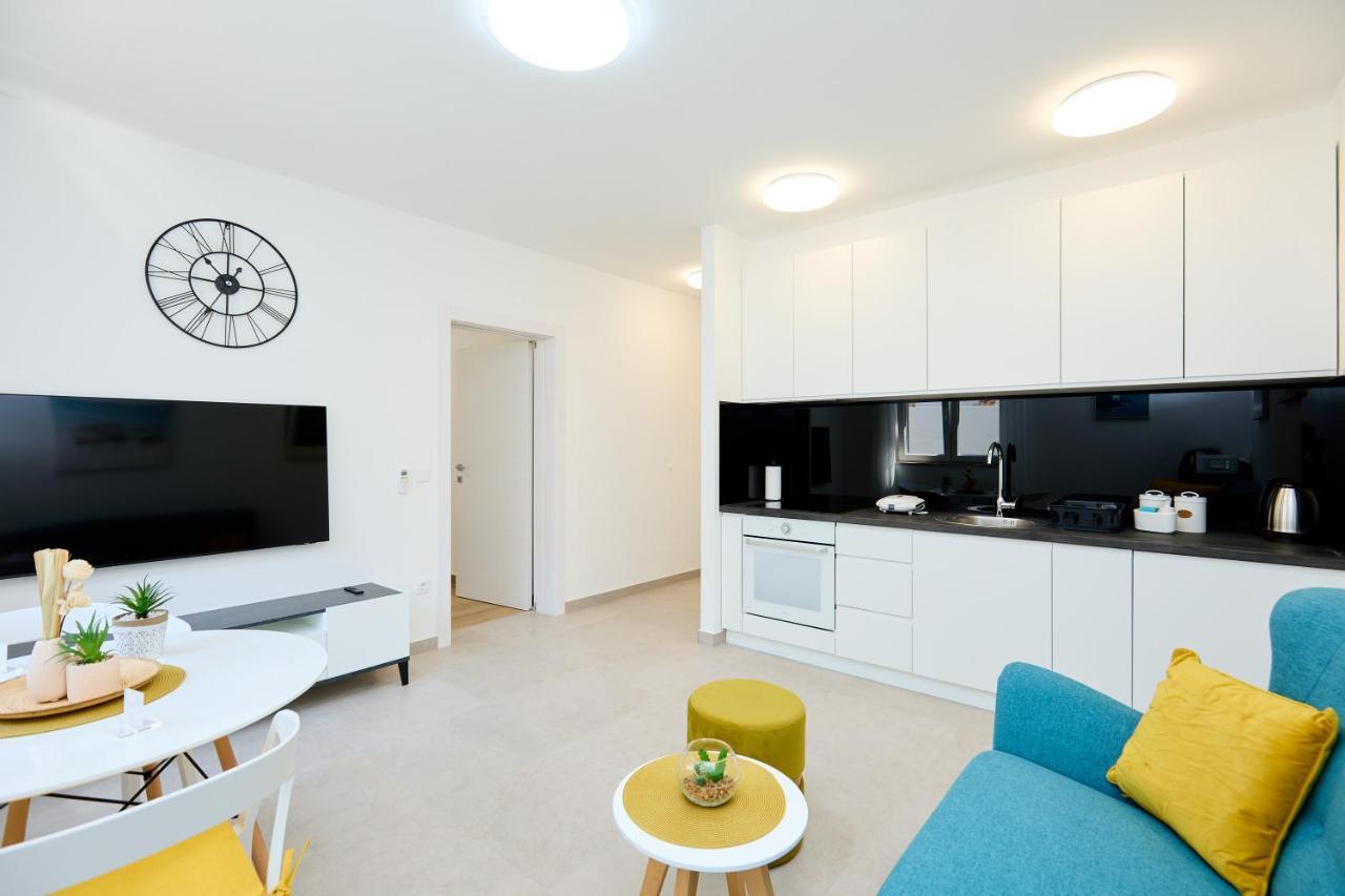 Green Lantern Apartments Okuklje المظهر الخارجي الصورة